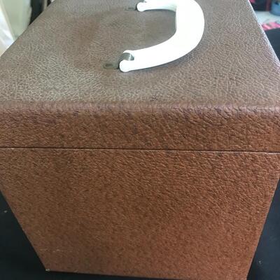 Lot 95: Vintage Record Cases and Records