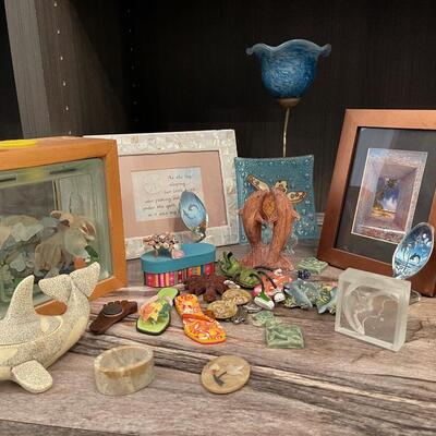 #125 Items of the Sea; Turtles, Dolphins and sea Glass