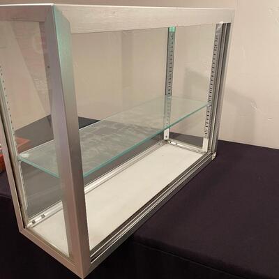 #181 Glass Display Case, Table Top. 