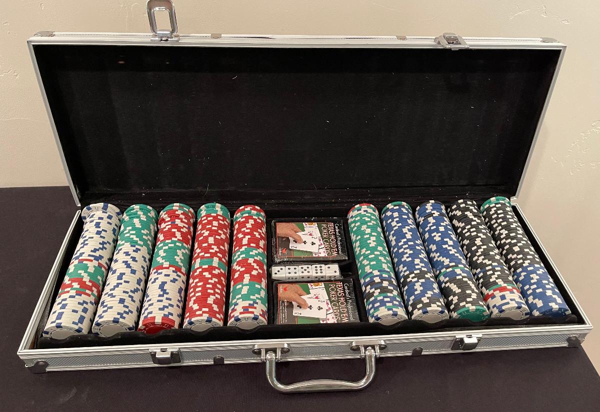 194 Poker Set with Case