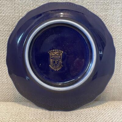 LOT 48 - Limoges veritable porcelaine d art courting couple blue trinket plate with stand