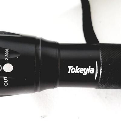 114 - Flashlight & Glasses 