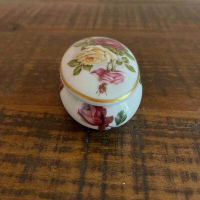 LOT 49 - Limoges France, Romance, Porcelain Oval Trinket Boxes, 2, Roses & Fruit