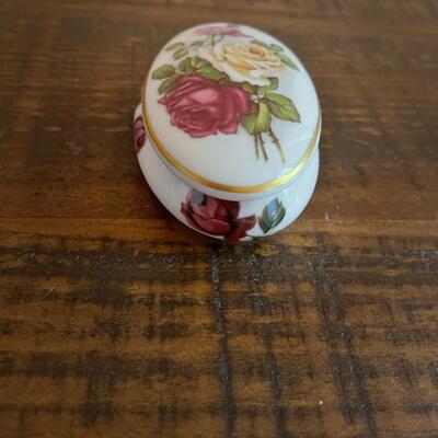LOT 49 - Limoges France, Romance, Porcelain Oval Trinket Boxes, 2, Roses & Fruit