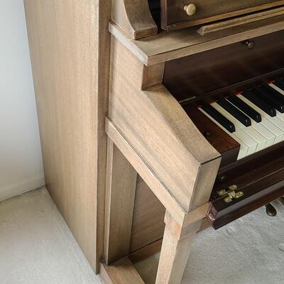 Lot 45: Cunningham Player Piano