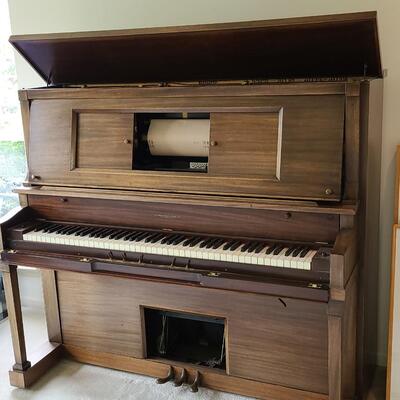 Lot 45: Cunningham Player Piano
