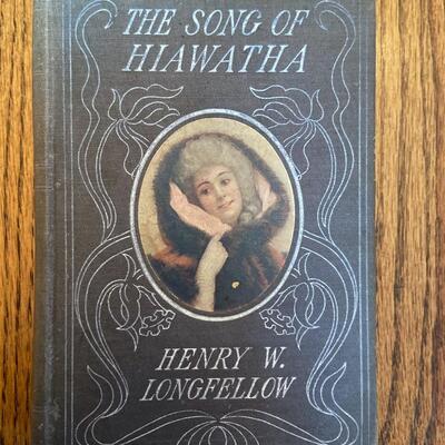 LOT 130 - The Song Of Hiawatha, Henry W. Longfellow