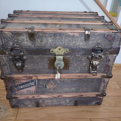 Lot 157: M.S.S. No 11 Unique Antique (1897) Trunk (Must See)