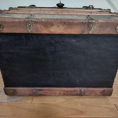 Lot 157: M.S.S. No 11 Unique Antique (1897) Trunk (Must See)
