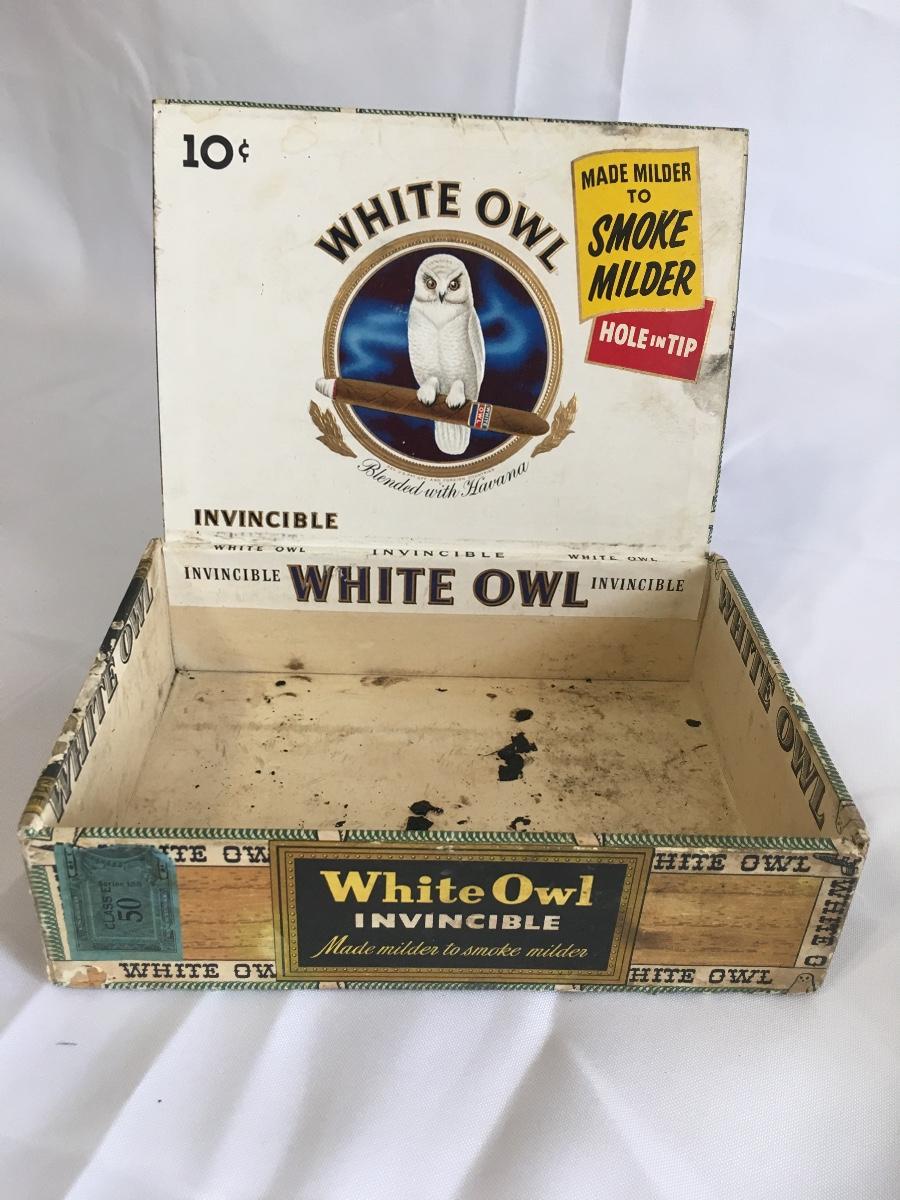 Vintage White Owl Cigar Box EstateSales Org   A 59362741 7p76xm10wigmh151 