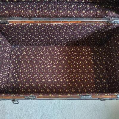 Lot 159: Solid Antique Trunk Bentwood, Metalwork (1877)