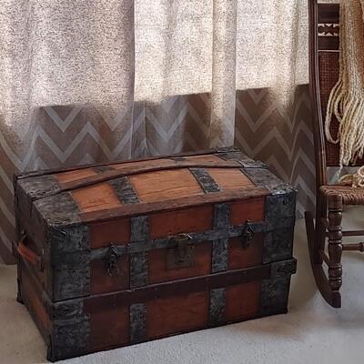 Lot 159: Solid Antique Trunk Bentwood, Metalwork (1877)
