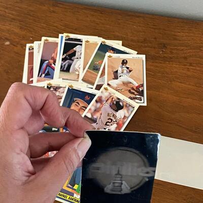 Miscellaneous Baseball  Cards & 2 Holograph Stickers Late 80s Early 90s