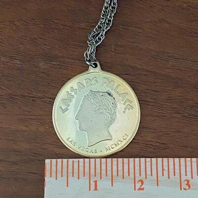 Vintage Caesers Palace Las Vegas Gold Medallion Necklace Souvenir 1991 MCMXCI
