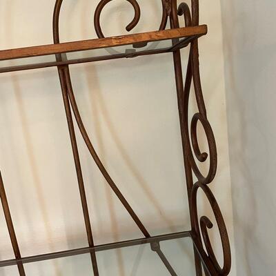 Lot 182  Baker's Rack