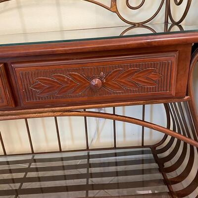 Lot 182  Baker's Rack