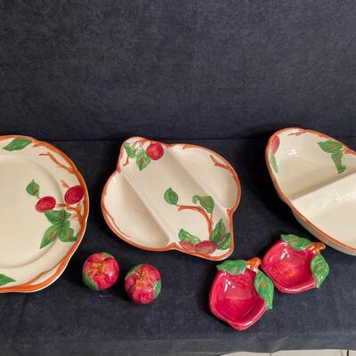Lot 212  Franciscan Apple Serving Pieces