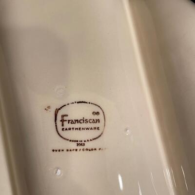 Lot 212  Franciscan Apple Serving Pieces