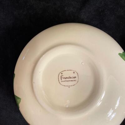 Lot 213  Franciscan Apple Serving Pieces