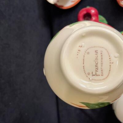 Lot 215  Franciscan Apple Serving Pieces
