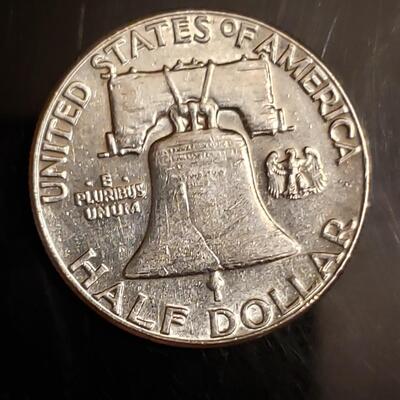 Silver 1949 half dollar 