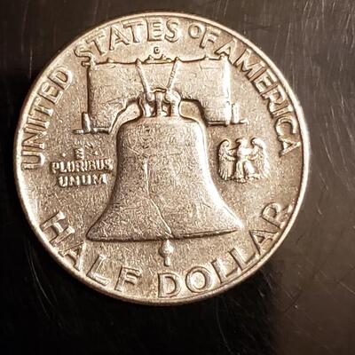 1961 silver half dollar 