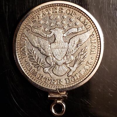 Silver 1915 quater in silver  bezel .Very cool Rare silver quater jewelery  