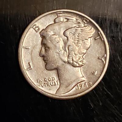 BU 1942 P  silver mercury dime Rare High grade 