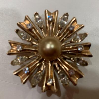 Corocraft Sterling Sunburst Flower Brooch/Pendant