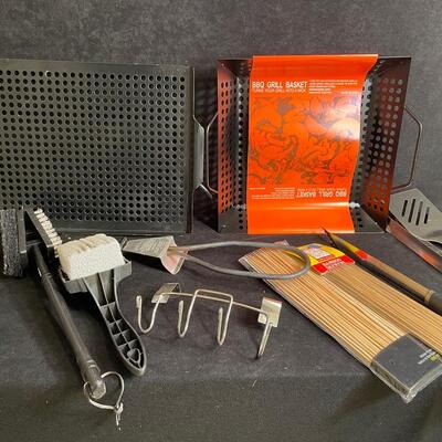 Lot 264  Grill Accessories  