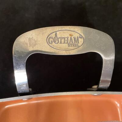 Lot 279  Gotham Steel Square Deep Fry Pan