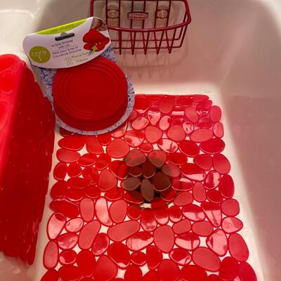 Lot 286  Red Sink Accessories