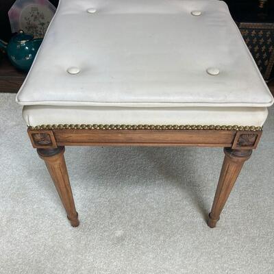Classic 60's style leatherette Stool
