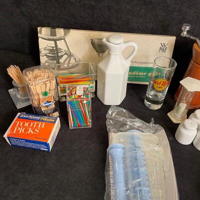 Lot 291  Kitchen Misc with Toothpicks