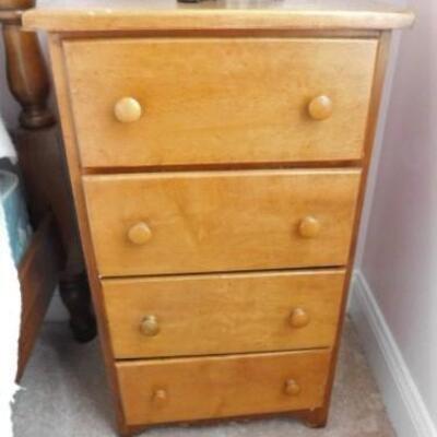 Vintage Three Drawer Maple Bedside Dresser 
