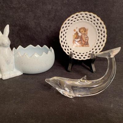 Lot 300  Baccarat Dolphin & Misc Collectibles