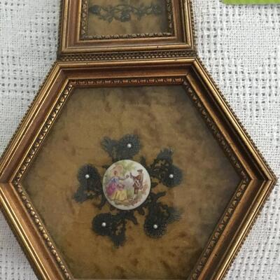 Framed Cameos on Velvet