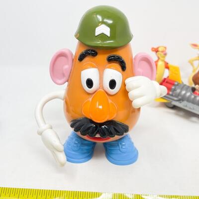 ASSORTED TOY LOT #2 - CHARACTERS & FIGURINES