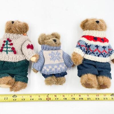 BOYDâ€™S BEARS LOT #1 - CHRISTMAS SWEATERS