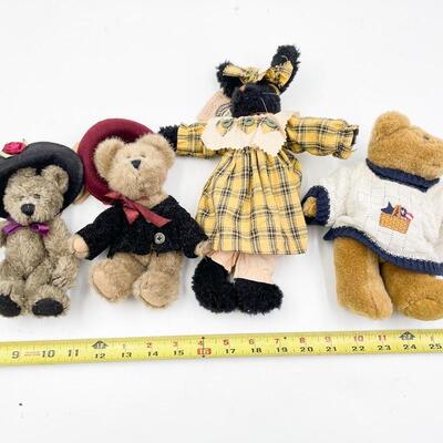 BOYDâ€™S BEARS LOT #3 - SMALL BEARS & RABBIT