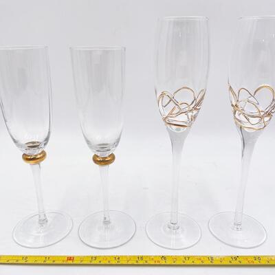 CHAMPAGNE GLASSES LOT #1