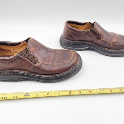 BORN BROWN LOAFERS - WOMENâ€™S SIZE 6