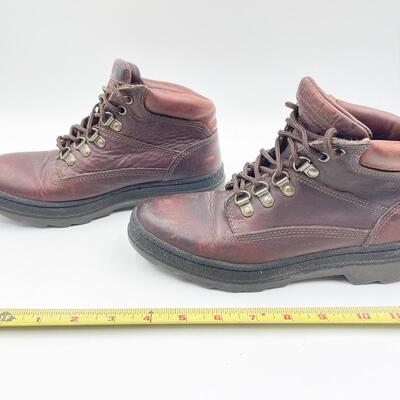 TIMBERLAND BROWN LEATHER BOOTS - WOMENâ€™S SIZE 6.5M