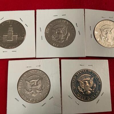 5 KENNEDY HALF DOLLAR S MINT PROOFS 
