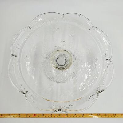 FLORAL PATTERN CLEAR GLASS FOOTED CAKE STAND/PLATE WITH DOME