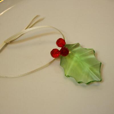 Swarovski Holly Leaf Ornament (JS/LG) 