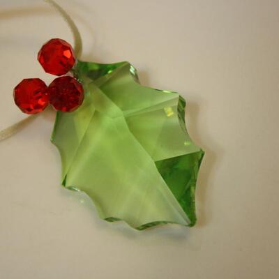 Swarovski Holly Leaf Ornament (JS/LG) 