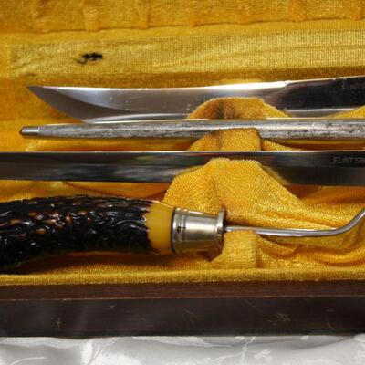 Vintage Flint Vanadium Carving set (JS/LG)