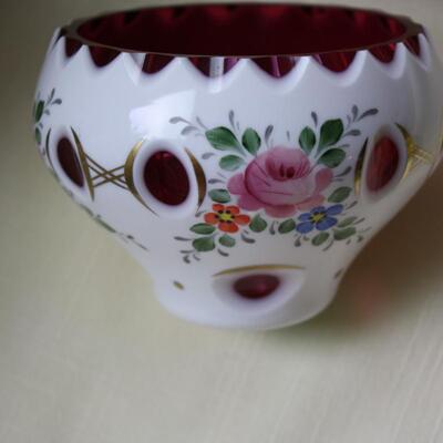 VINTAGE BOHEMIAN CZECH OVERLAY CUT TO CRANBERRY BOWL VASE 3.75" (KP/CN) 