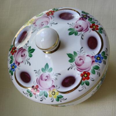 Vintage Cut to Cranberry Trinket box (KP/CN)